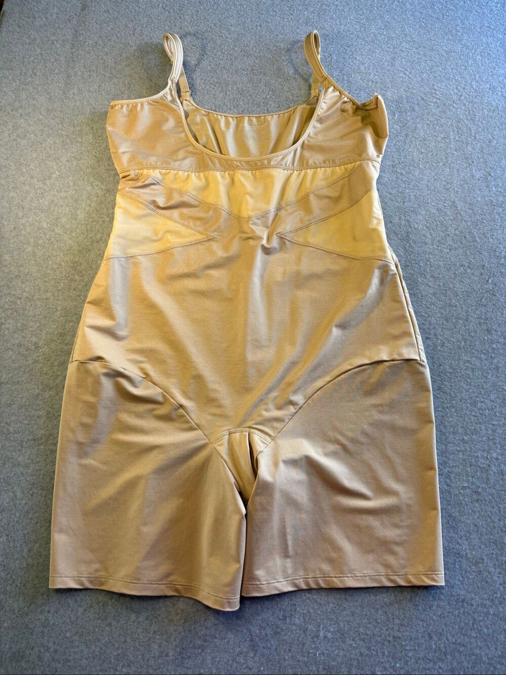 Cacique Firm Contouring Open-Bust Shape wear Bodysuit 22/24